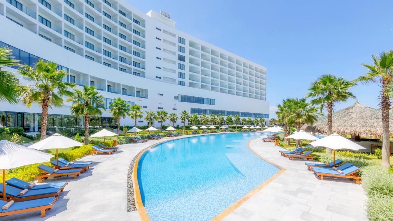 Selectum Noa Resort คัมรานห์ ภายนอก รูปภาพ