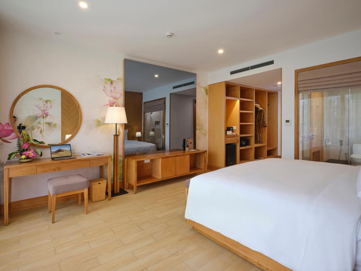 Selectum Noa Resort คัมรานห์ ภายนอก รูปภาพ