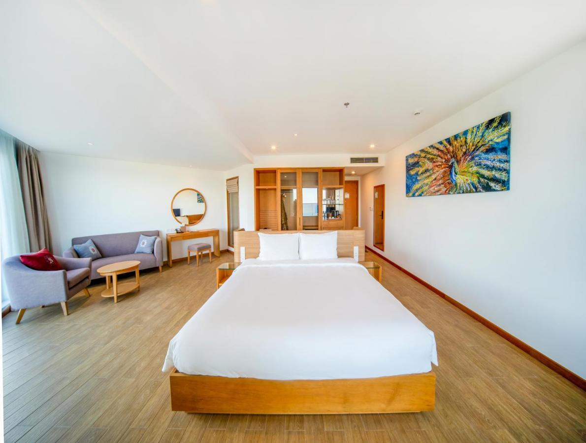 Selectum Noa Resort คัมรานห์ ภายนอก รูปภาพ
