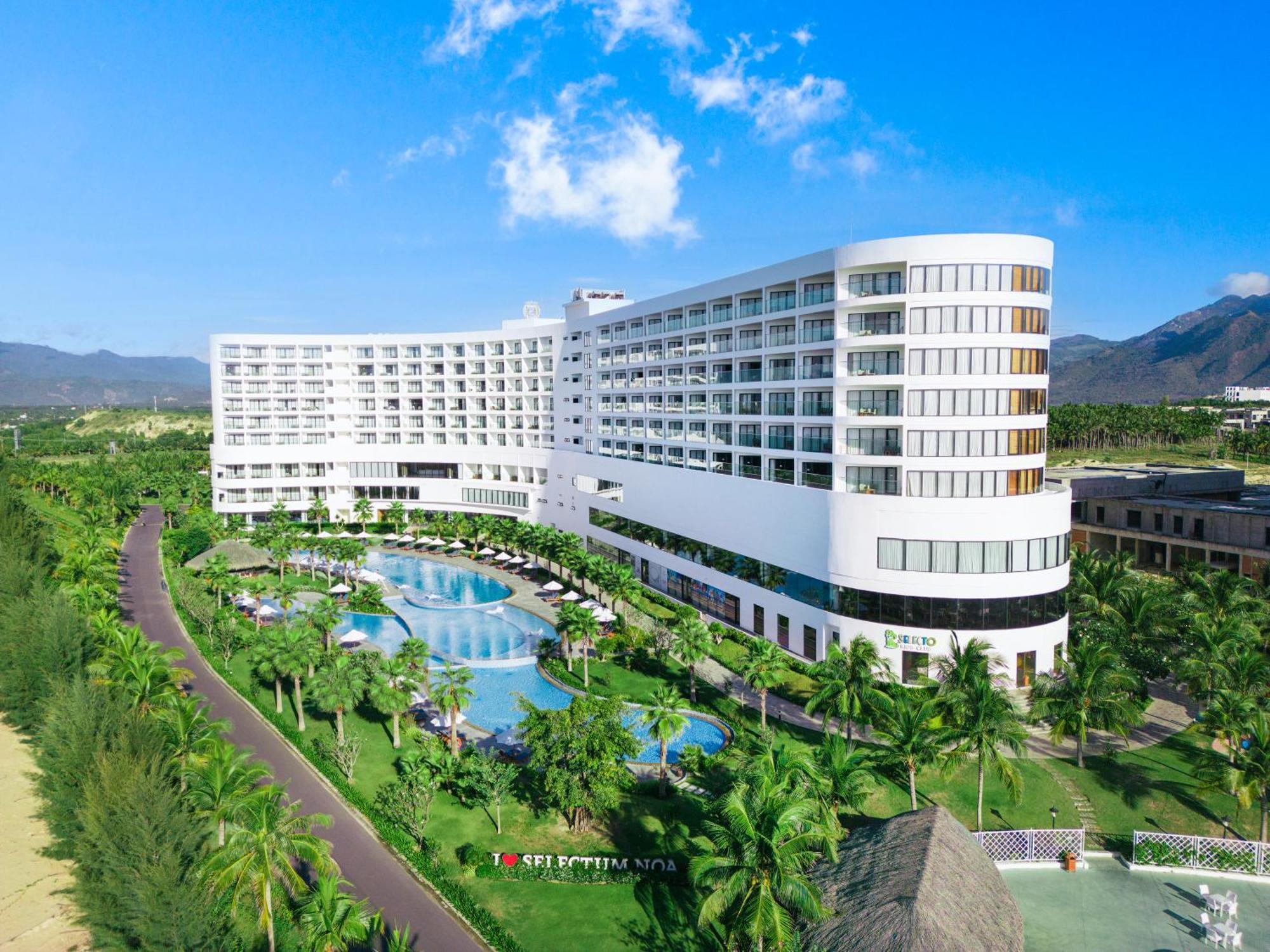 Selectum Noa Resort คัมรานห์ ภายนอก รูปภาพ